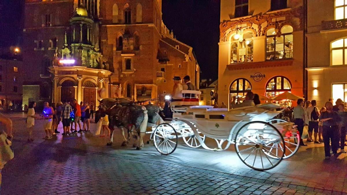 Amen Aparthotel Residence Krakow Dış mekan fotoğraf
